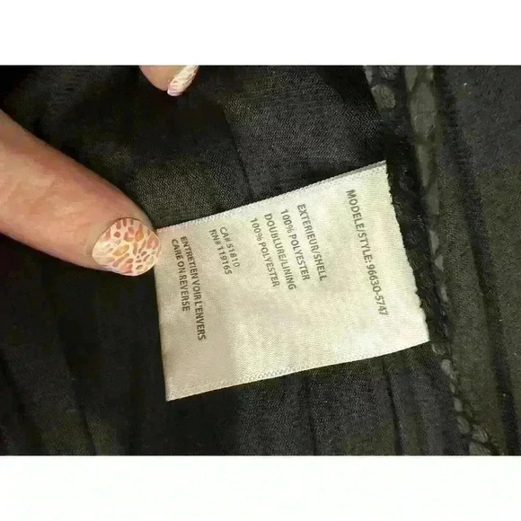 Tribal Brand women's Skirt, Sz 10, Black “snake print” - Picture 5 of 7